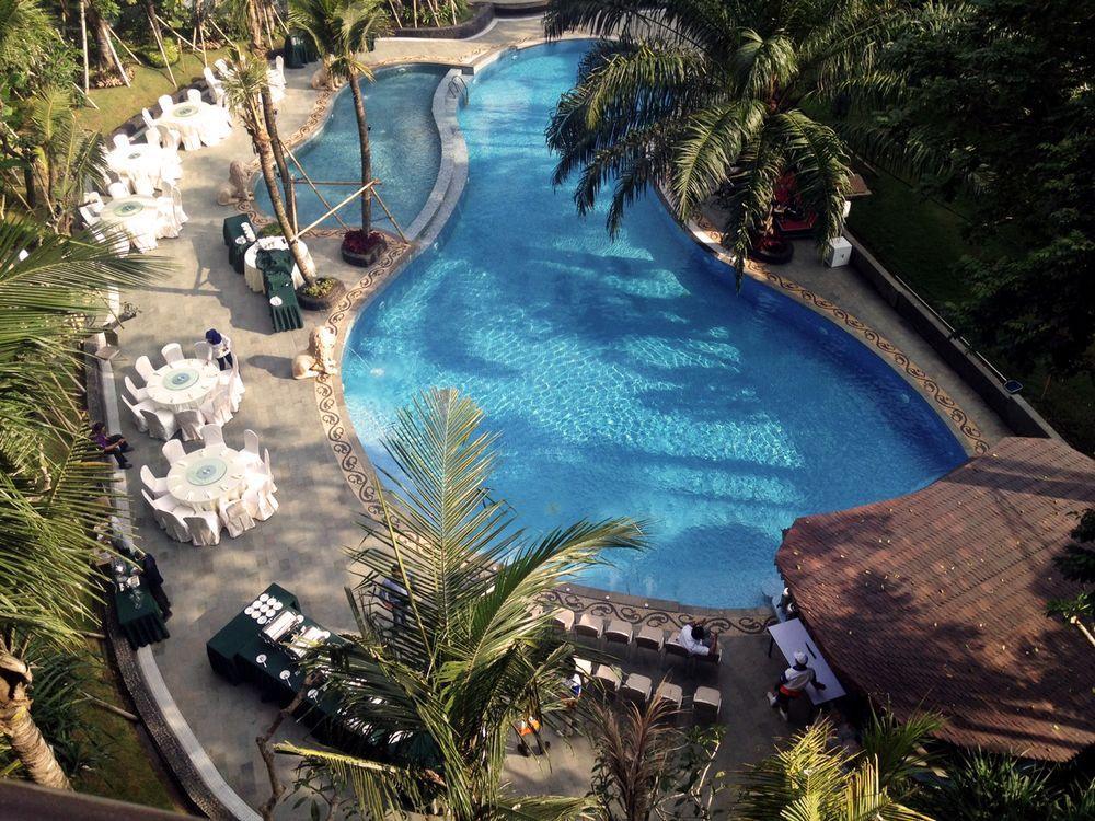 Ijen Suites Resort & Convention Malang Esterno foto